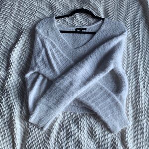 Kendall & Kylie white sweater
